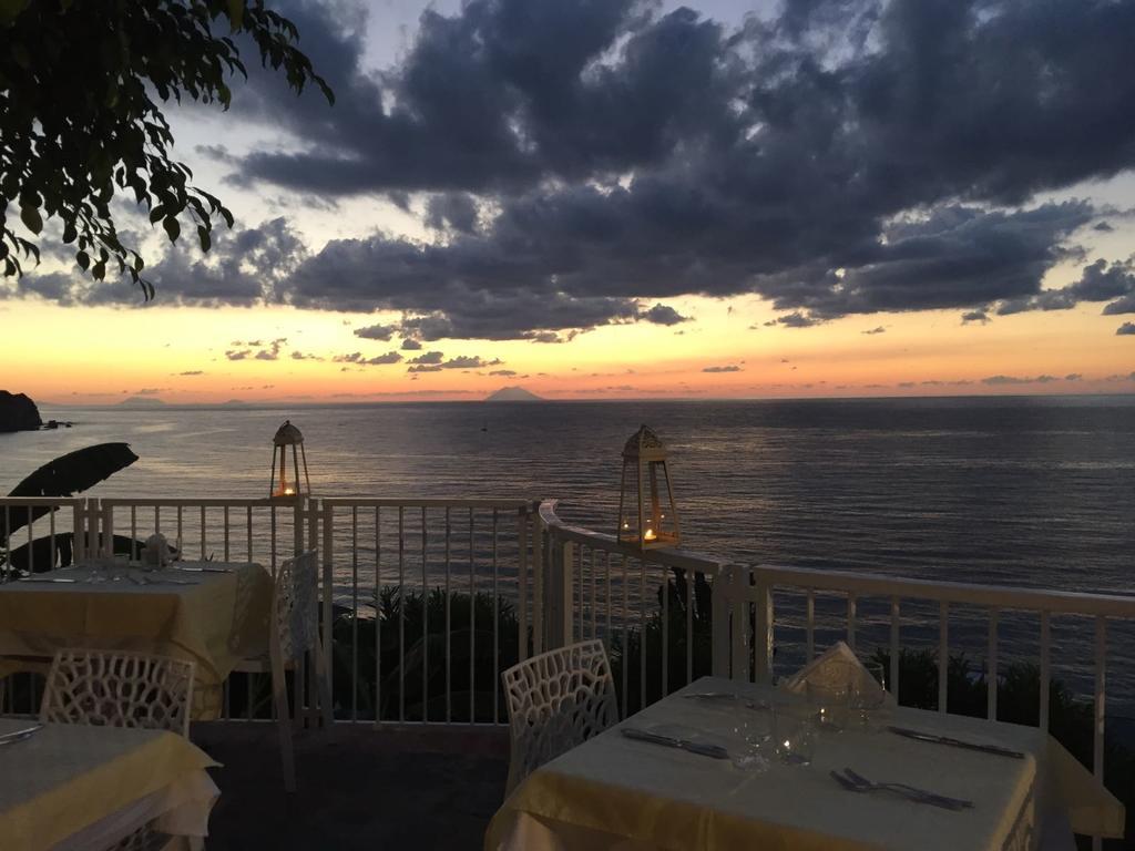 Hotel Valemare Tropea Exterior photo